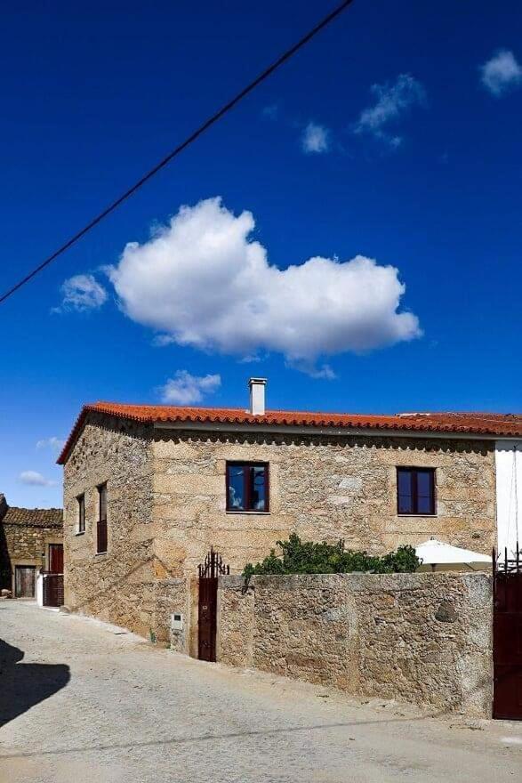 Casas Do Torreao 3 Casas De Alojamento Local Alfaiates Экстерьер фото